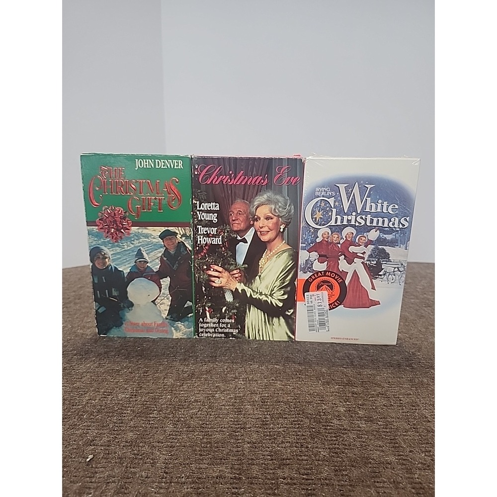 vhs lot 3 christmas Movies Cheistmas Gift, Christmas Eve, White‎ Christmas